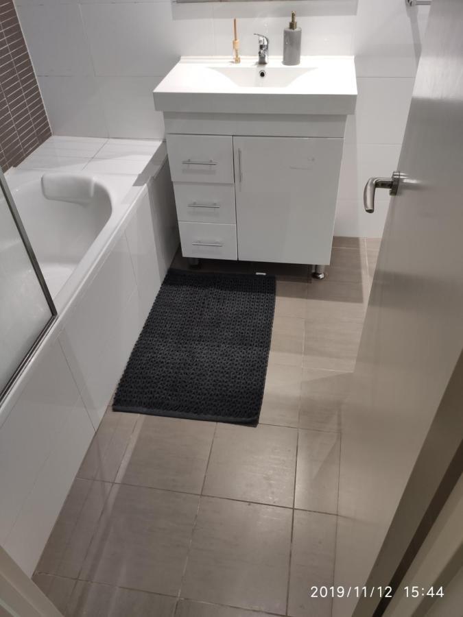 Mascot Clean Bedroom Sidney Exterior foto